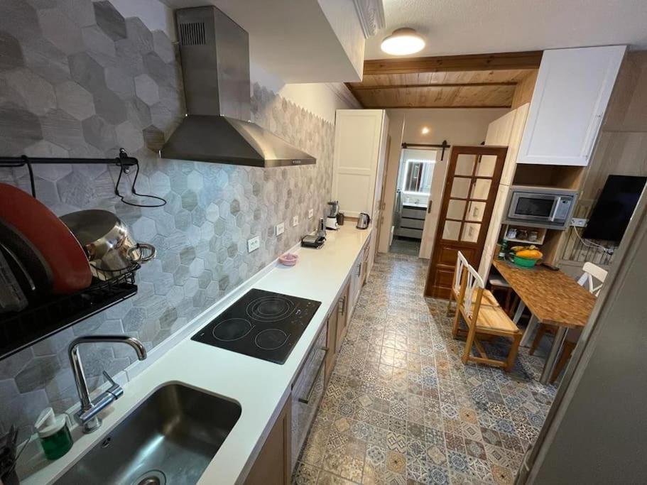 Las Caletillas Vacations, 20 Meters From The Beach Santa Cruz de Tenerife Exterior photo